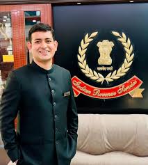 Mayank Tripathi UPSC AIR 10: Biography, Education, Journey and Advices 1 Mayank Tripathi UPSC AIR 10 2024